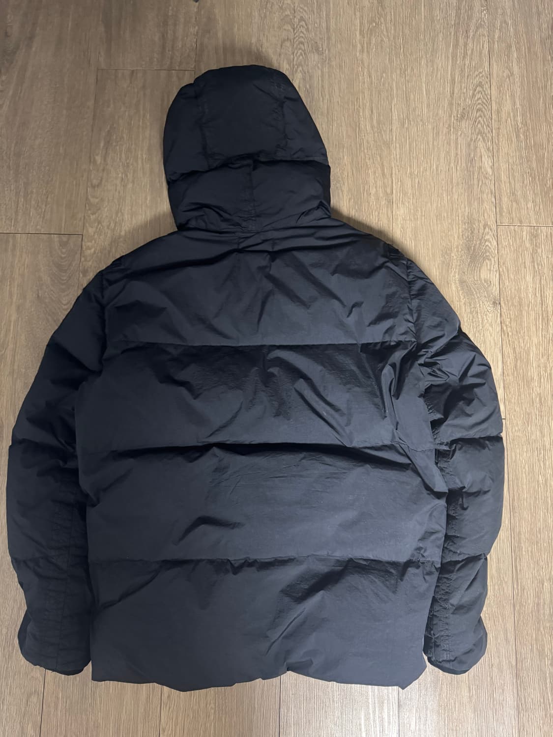 22FW 스톤아일랜드 가먼트 다이드 패딩 블랙  상품이미지3