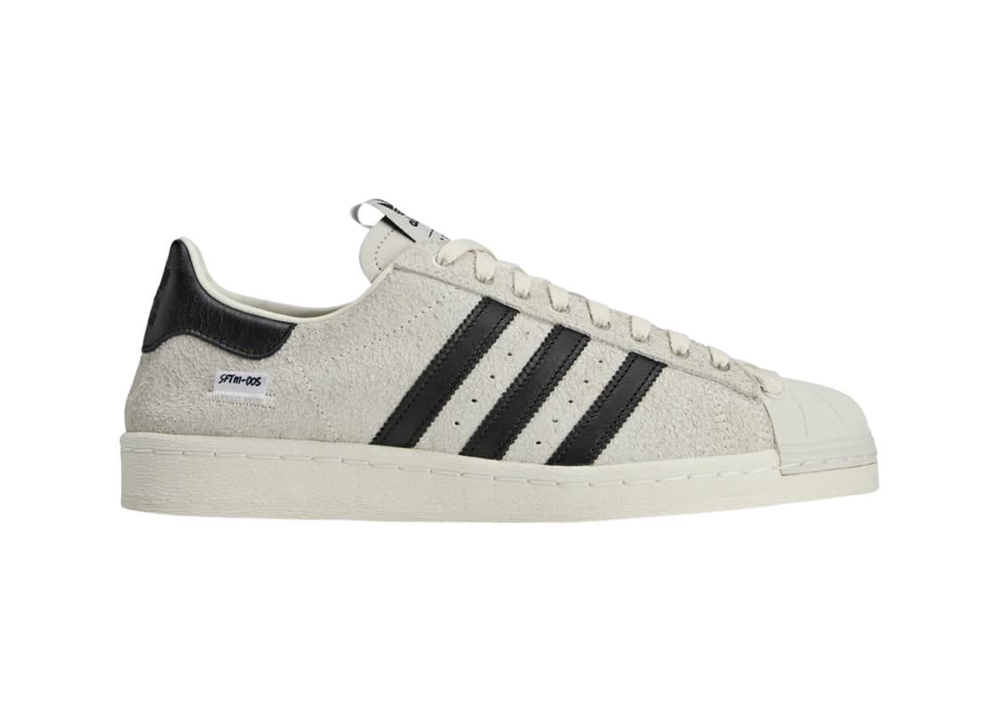 아디다스 x 송 포 더 뮤트 슈퍼스타 82 크림 화이트 코어 블랙 280 상품이미지1