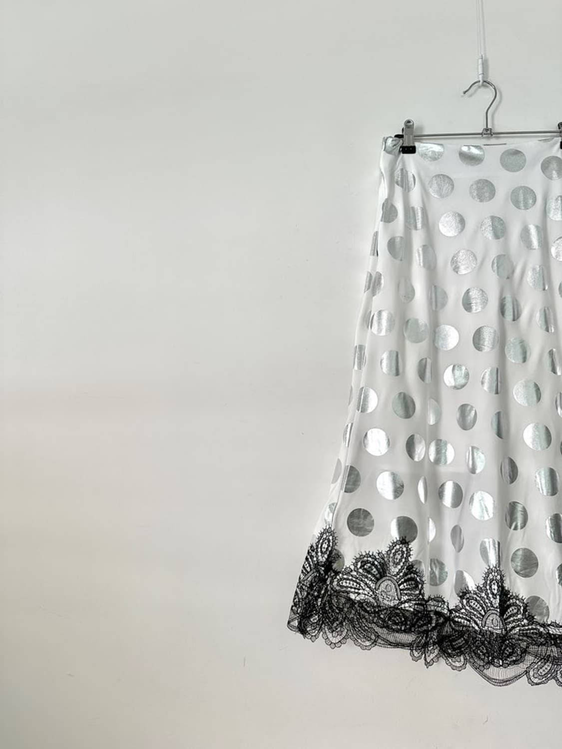 Dot lace long skirt / white 상품이미지6