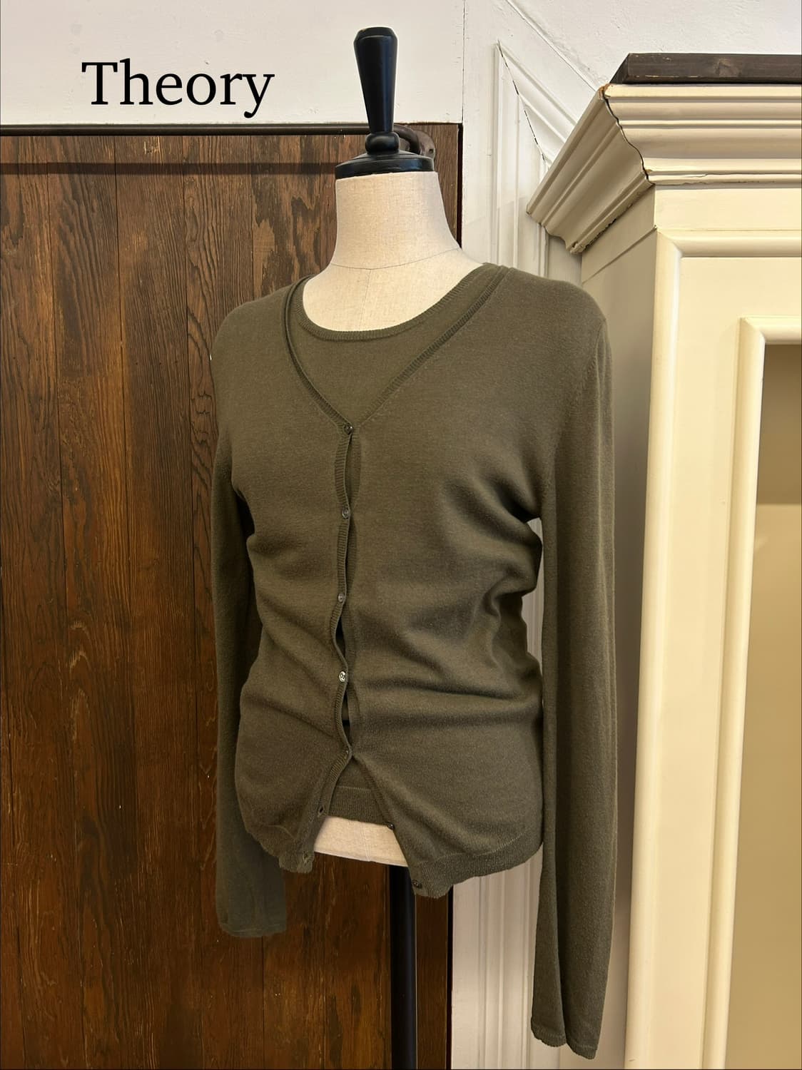 띠어리 정품 카키 나시가디건 앙상블 상품이미지1