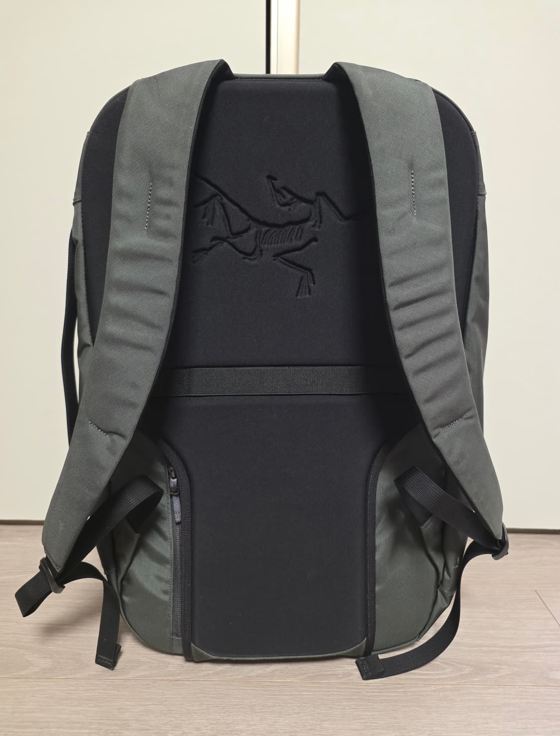 아크테릭스 블레이드 28 Grey 백팩 (Blade 28 Backpack 상품이미지4