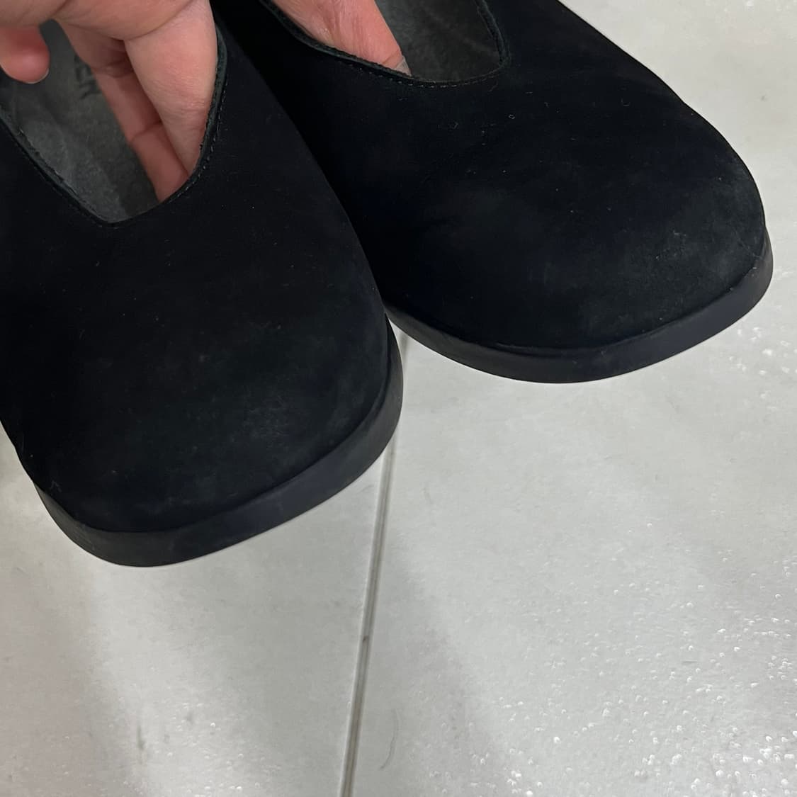 [240] 가이거 소가죽 스웨이드 펌프스 힐 상품이미지6