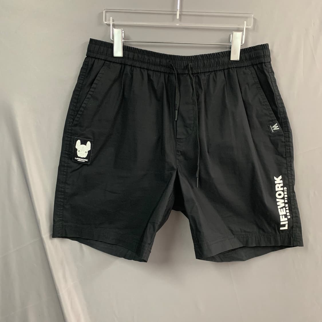 L 라이프워크 스퀘어 라독 패치 스판 밴딩 반바지 상품이미지1