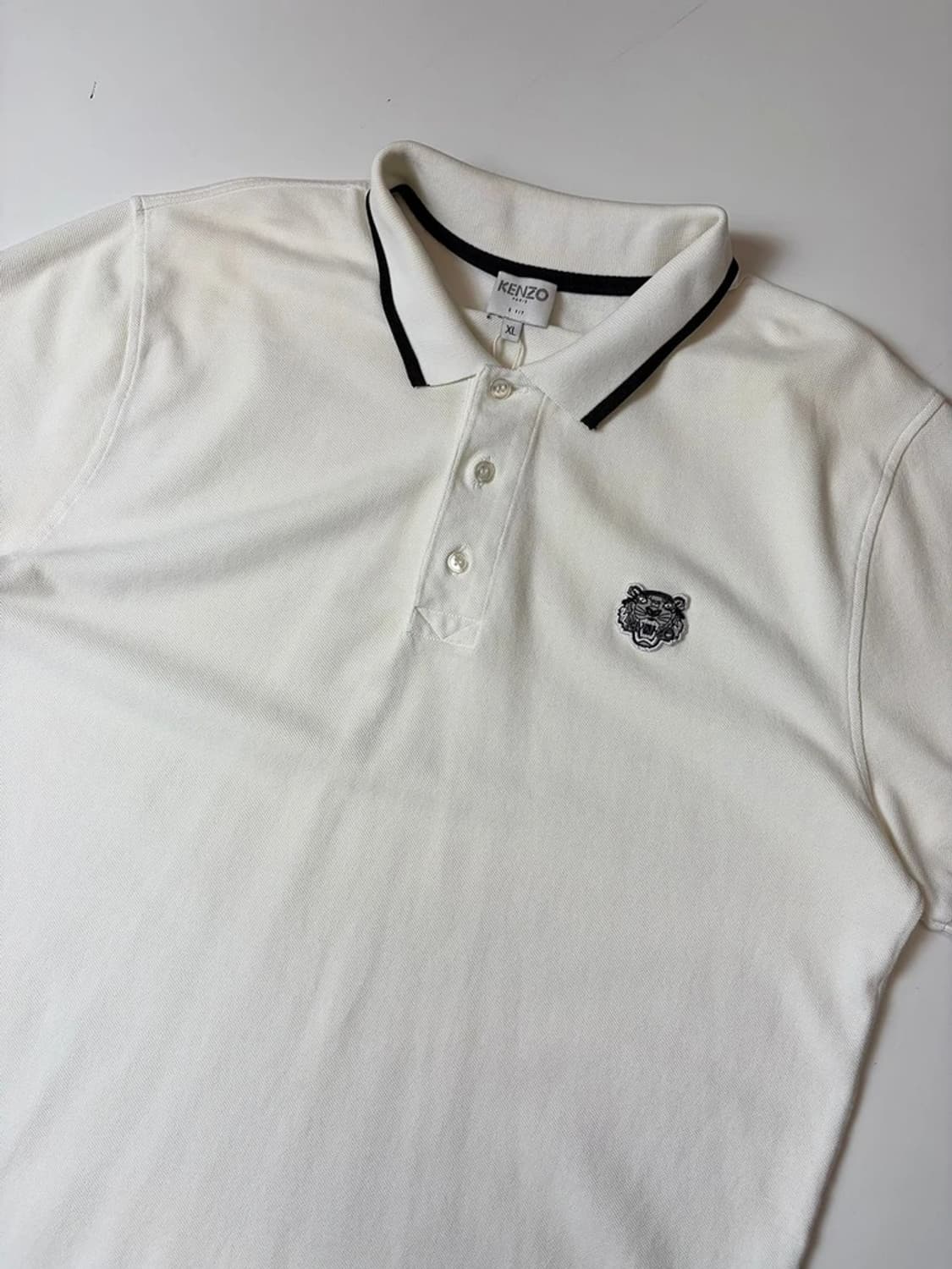 겐조 KENZO 타이거 자수 반팔 폴로 티셔츠 PN9574 상품이미지2