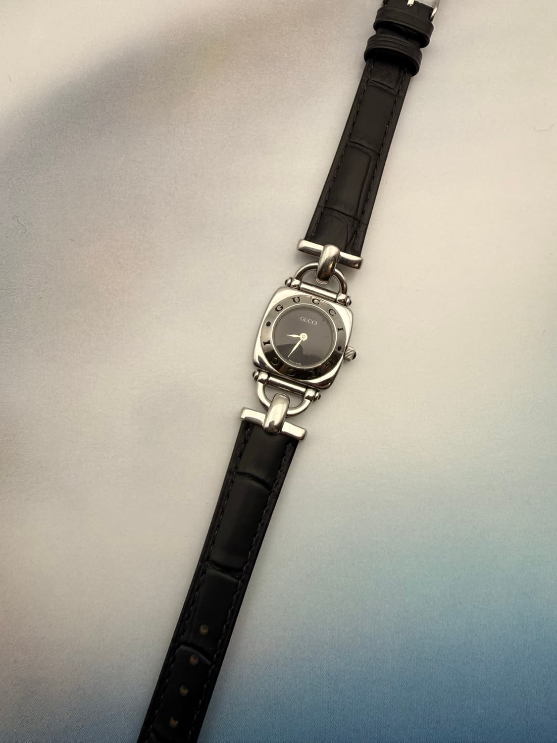 Gucci_ 1990s 6300line vintage watch 상품이미지8