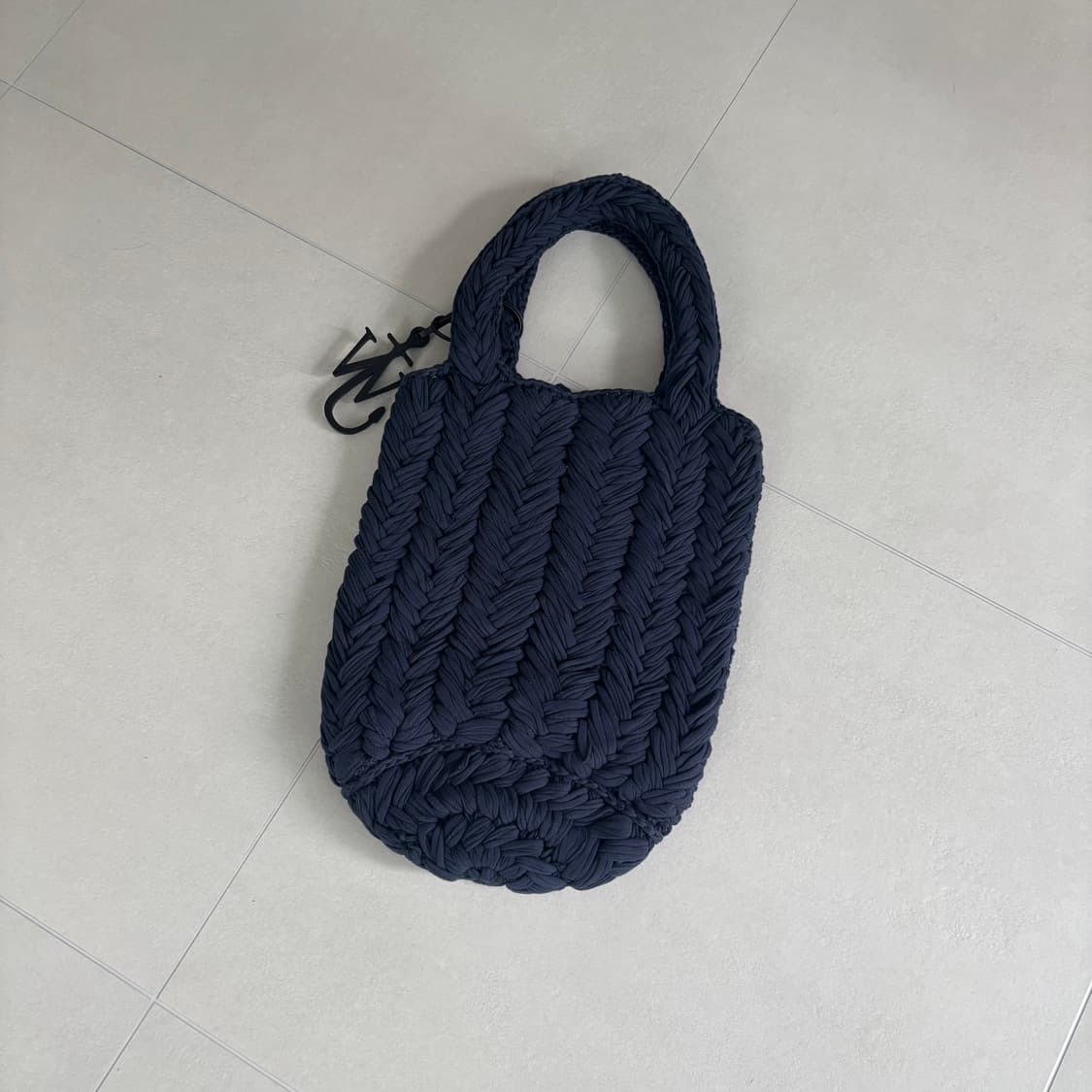 JW 앤더슨 니트 백 상품이미지2