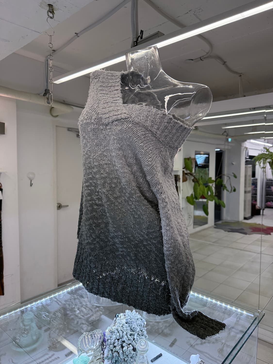 gradation grunge knit 상품이미지1