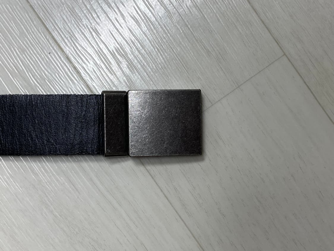 zara 미니멀 레더벨트 상품이미지3