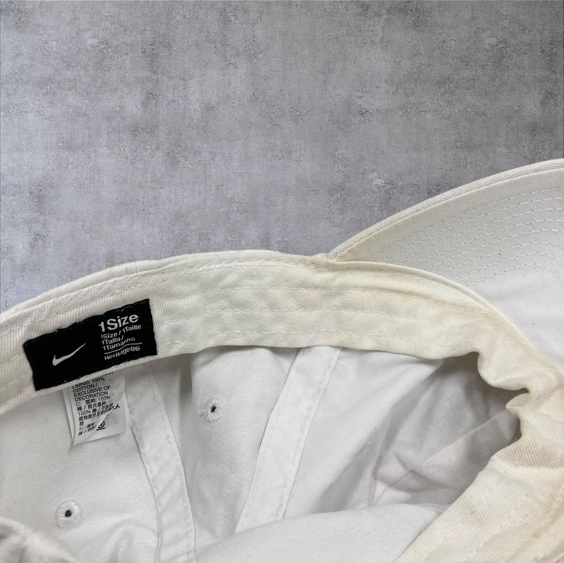 나이키 퓨추라 로고 화이트 볼캡 상품이미지5