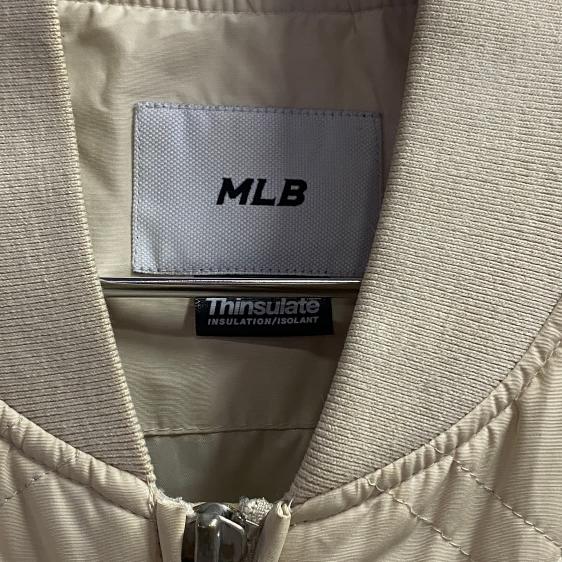 MLB(엠엘비) 베이직 퀄팅 경량 패딩 B2624 상품이미지3