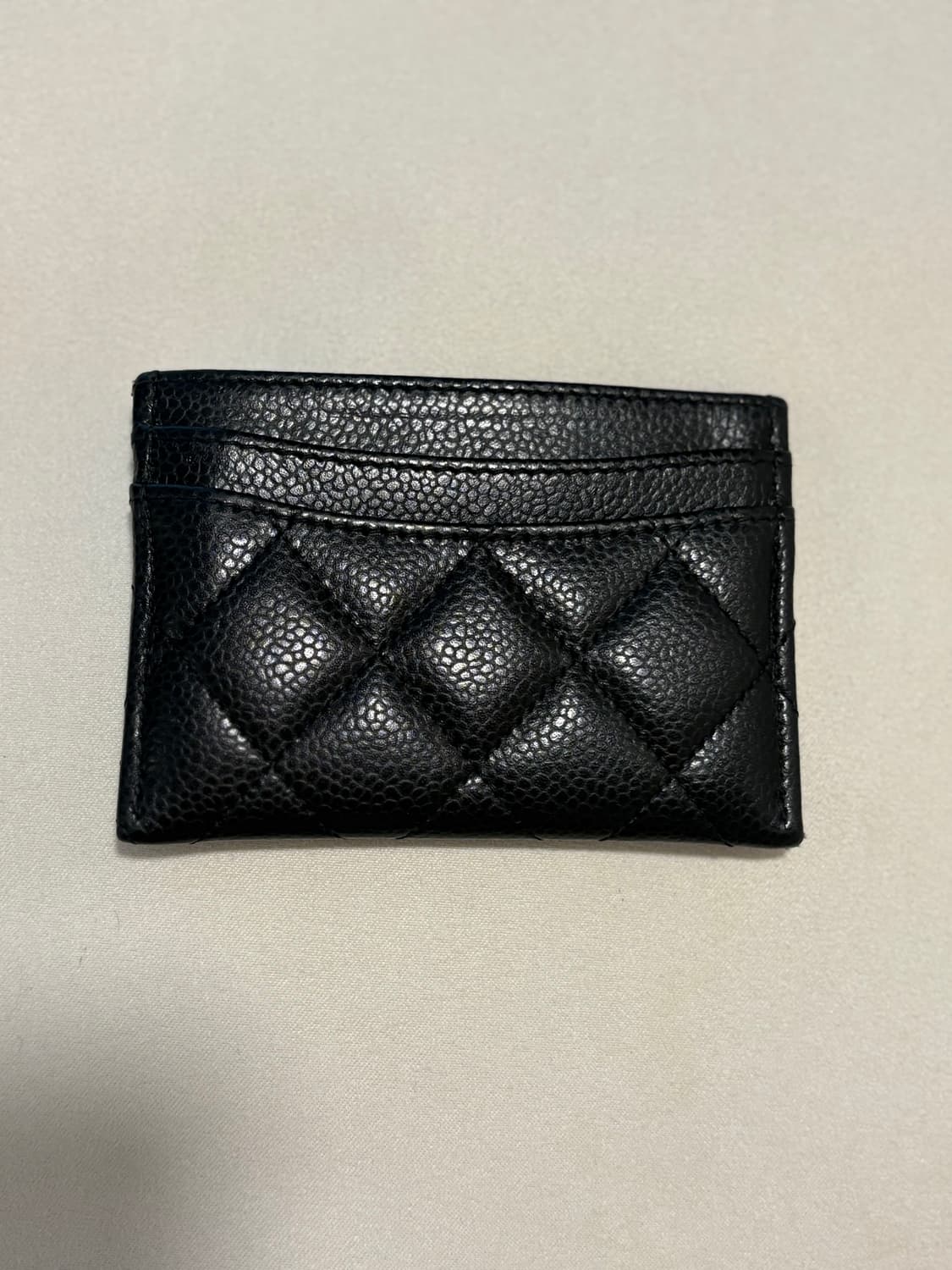 샤넬 클래식 캐비어 카드지갑 금장 카드홀더 상품이미지3