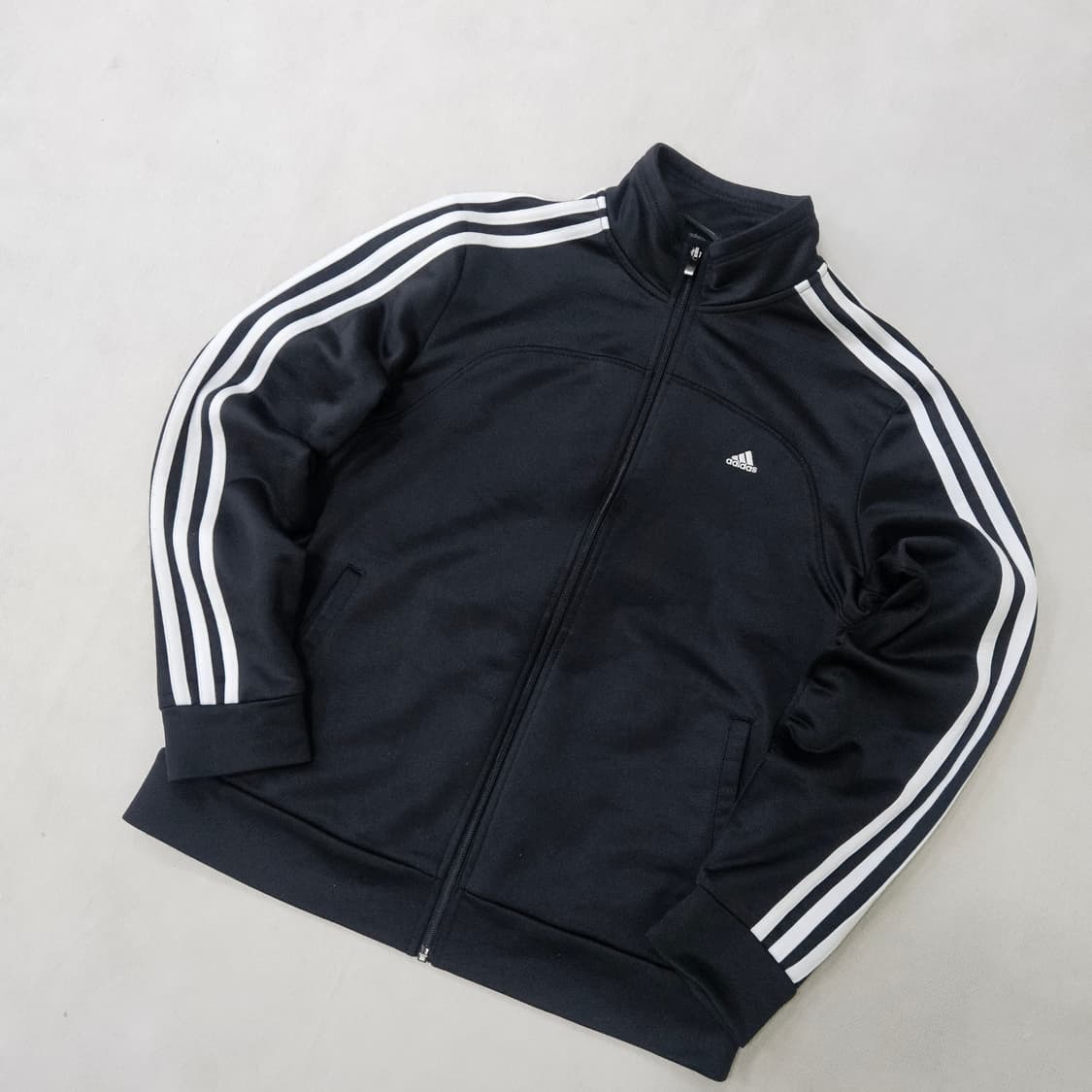 100 아디다스 에센셜 3S 트랙탑 져지 0401Y 상품이미지1