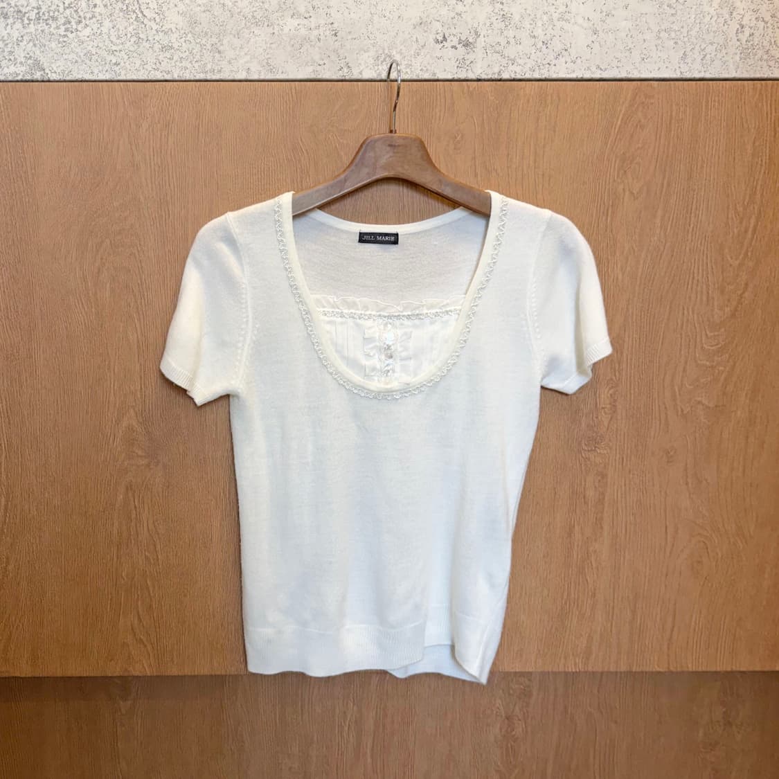 빈티지 라운드넥 반팔 니트 레이스 트림 디테일 아이보리 상품이미지5