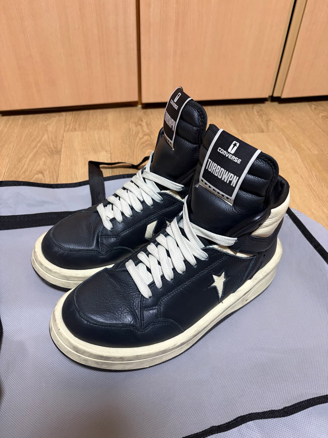 (270) 컨버스 x 다크쉐도우 터보웨폰 블랙 크림 상품이미지1