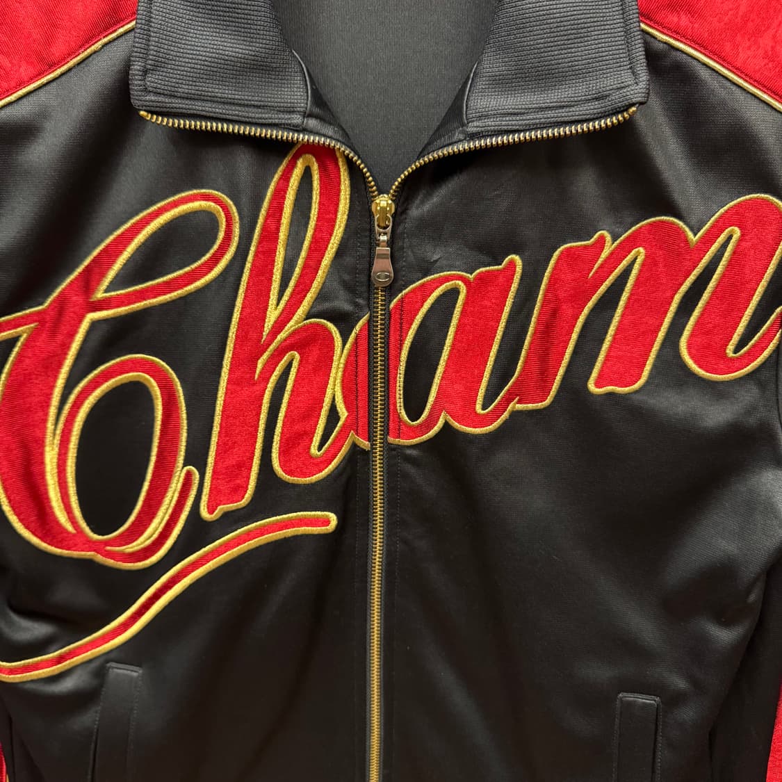 챔피온 마사토 트랙 자켓 빅로고 포인트 전면 레드 블랙 상품이미지5