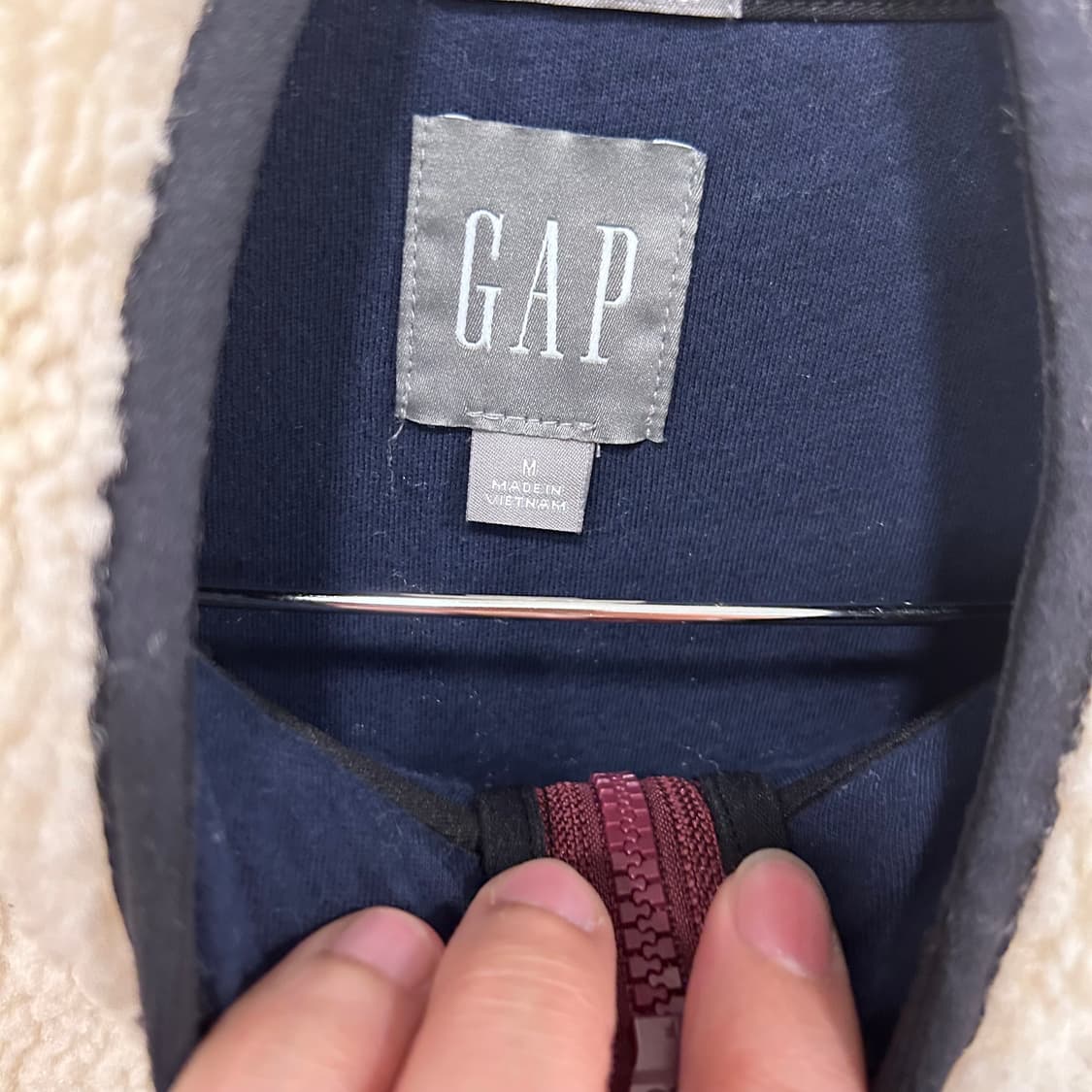 GAP 체스트나일론 배색 뽀글이 플리스 상품이미지3