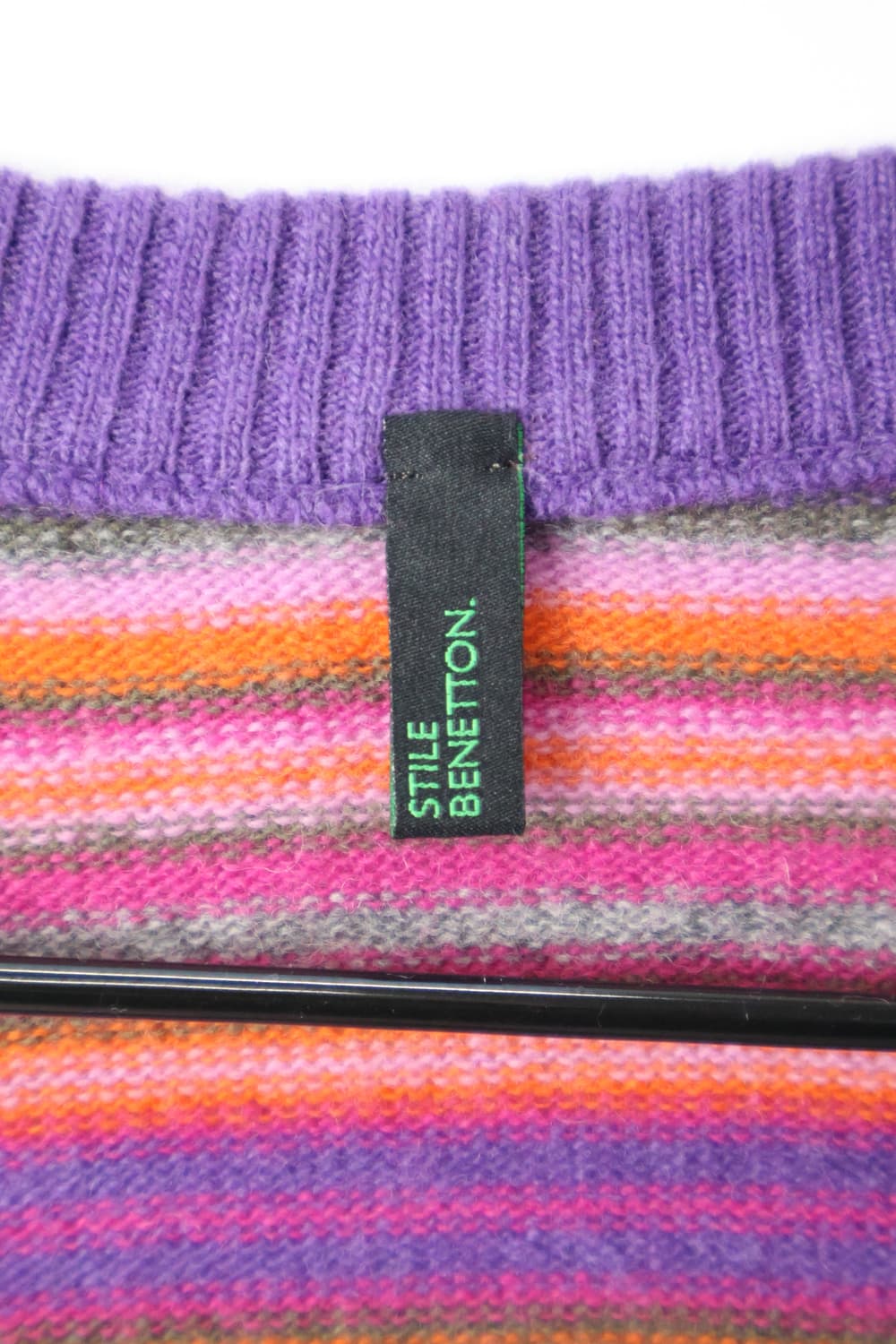 Benetton Multi-Stripe V-Neck Knit  상품이미지6