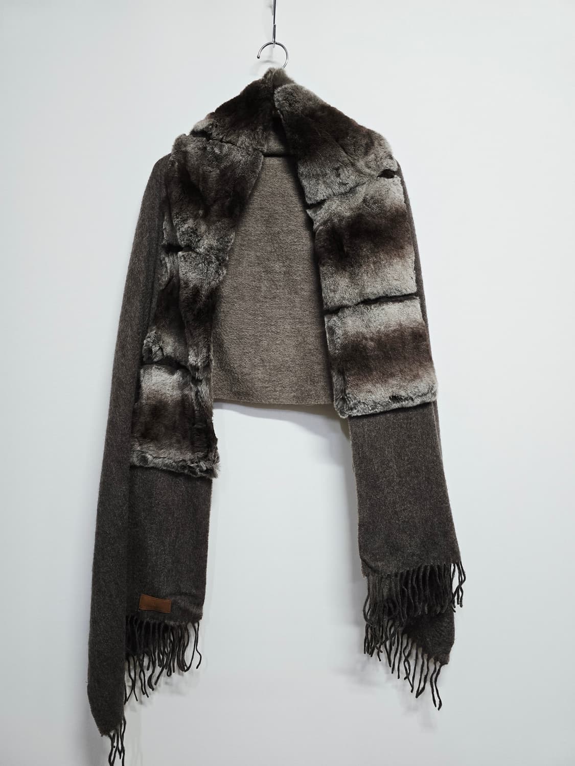 루이까또즈 브라운 렉스퍼 머플러 넥워머 숄' 상품이미지1