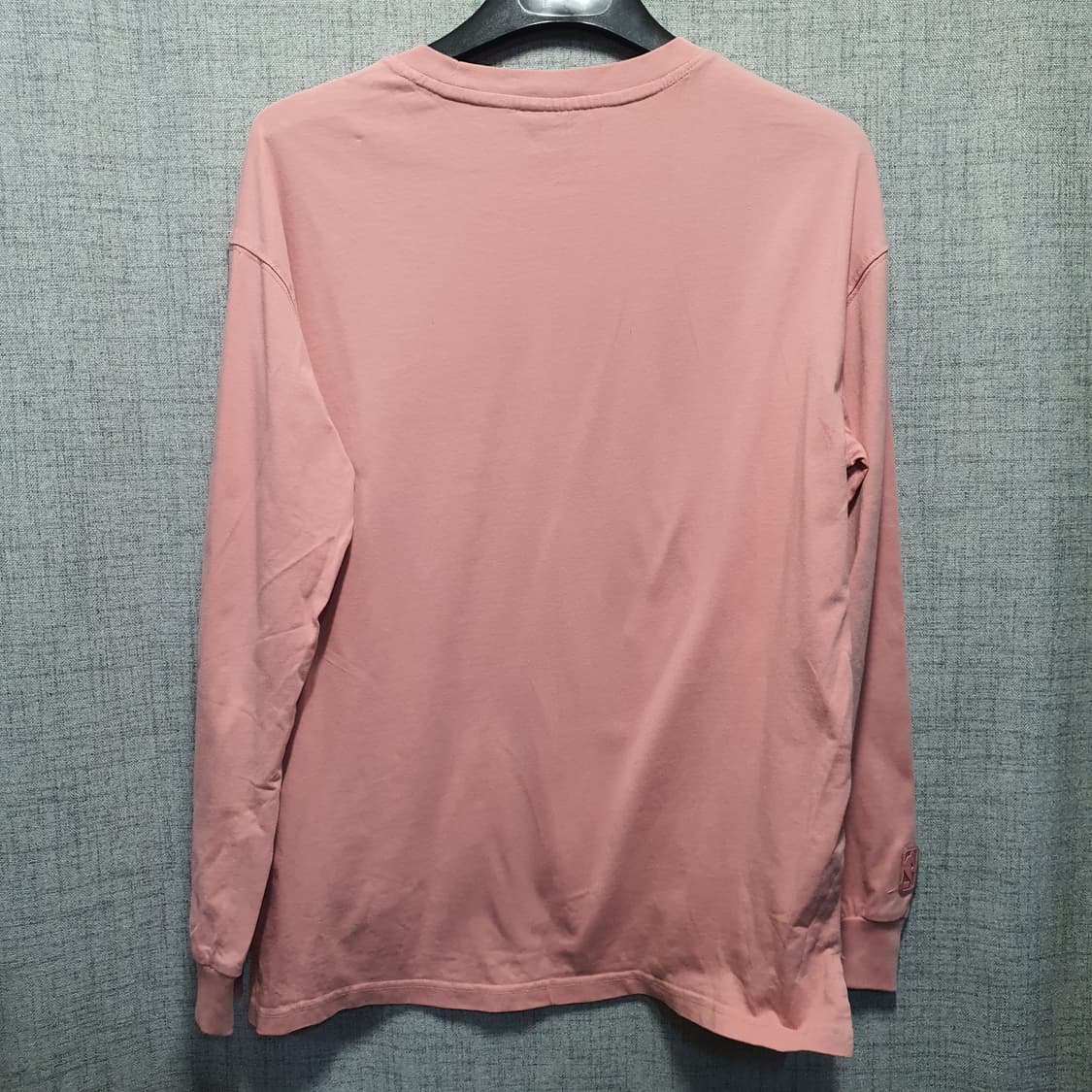 NBA 핑크색 로고 맨투맨  상품이미지2