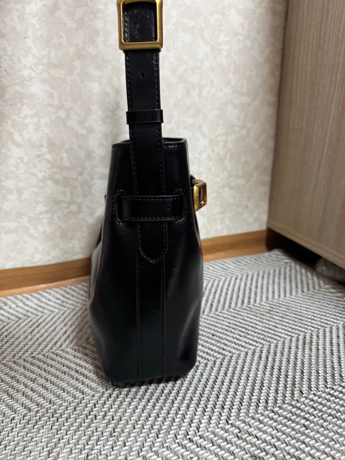 루에브르 삭드생뛰 숄더백 스몰 상품이미지4