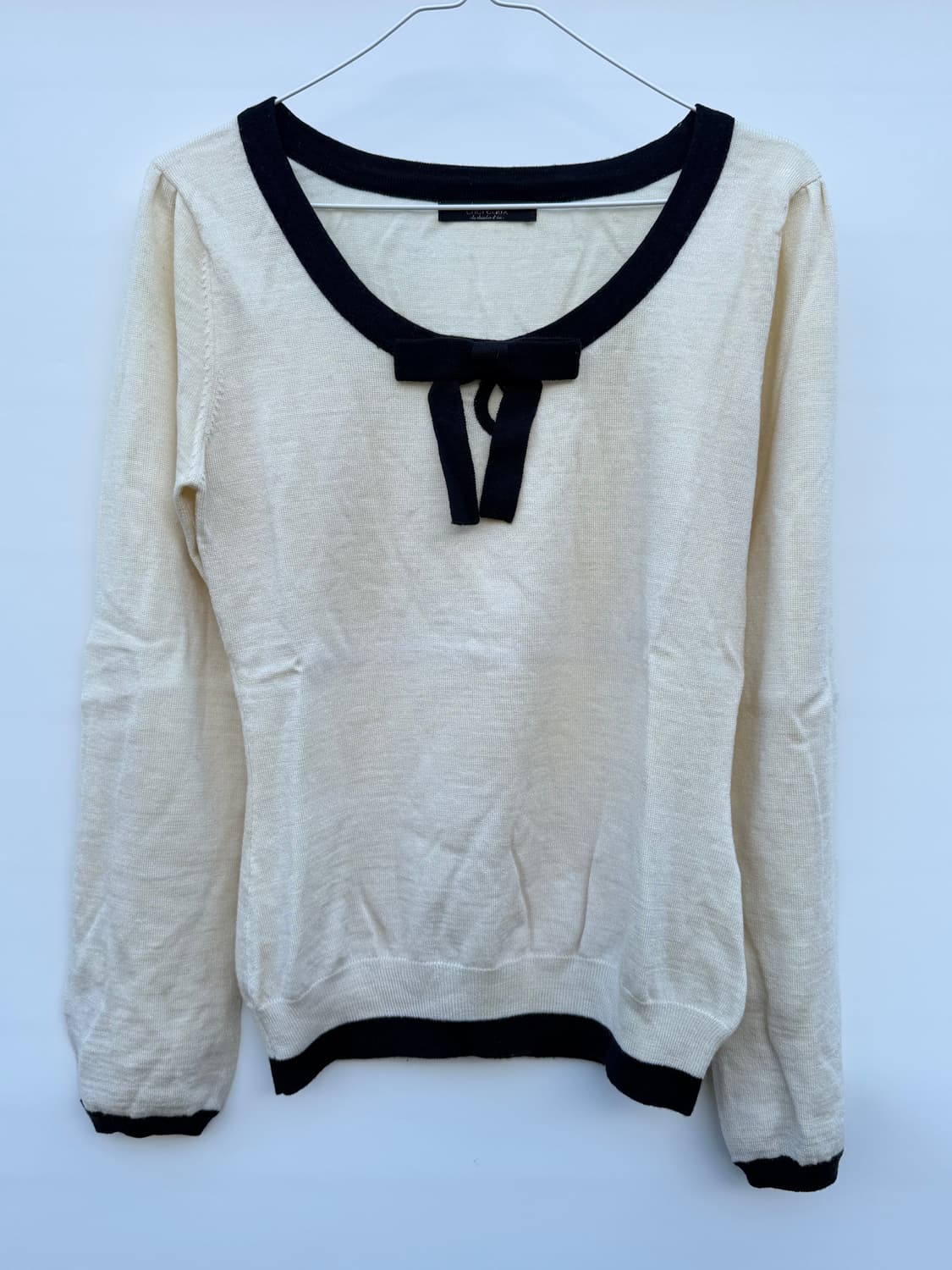 아이보리 리본 니트 탑 상품이미지1