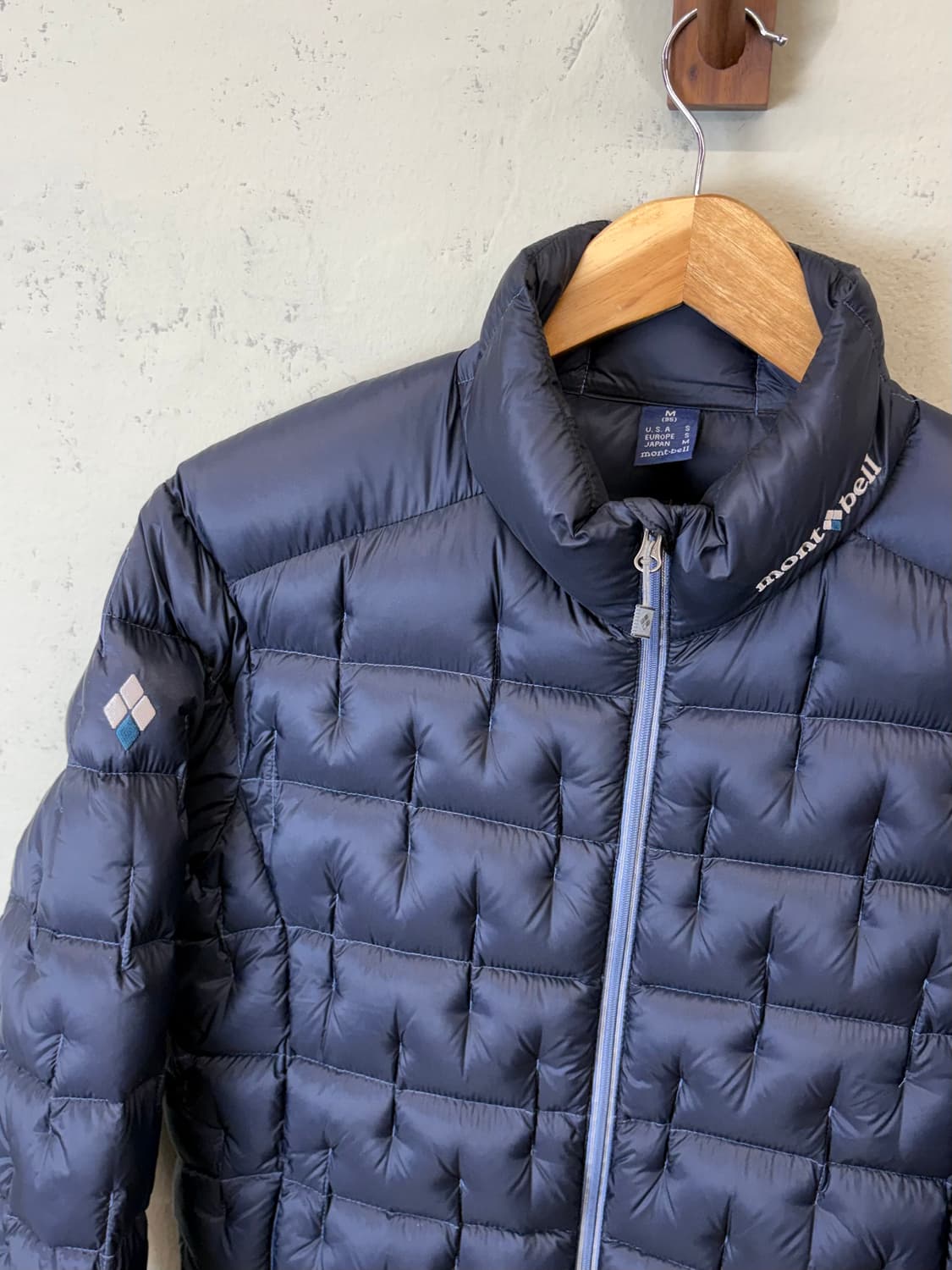 몽벨 라이트웨이트 구스다운 경량패딩 네이비 상품이미지5
