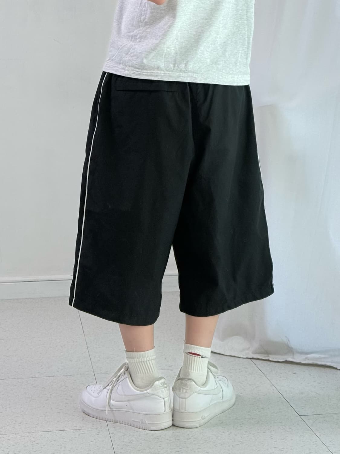 나이키 와이드 루즈핏 버뮤다 상품이미지4