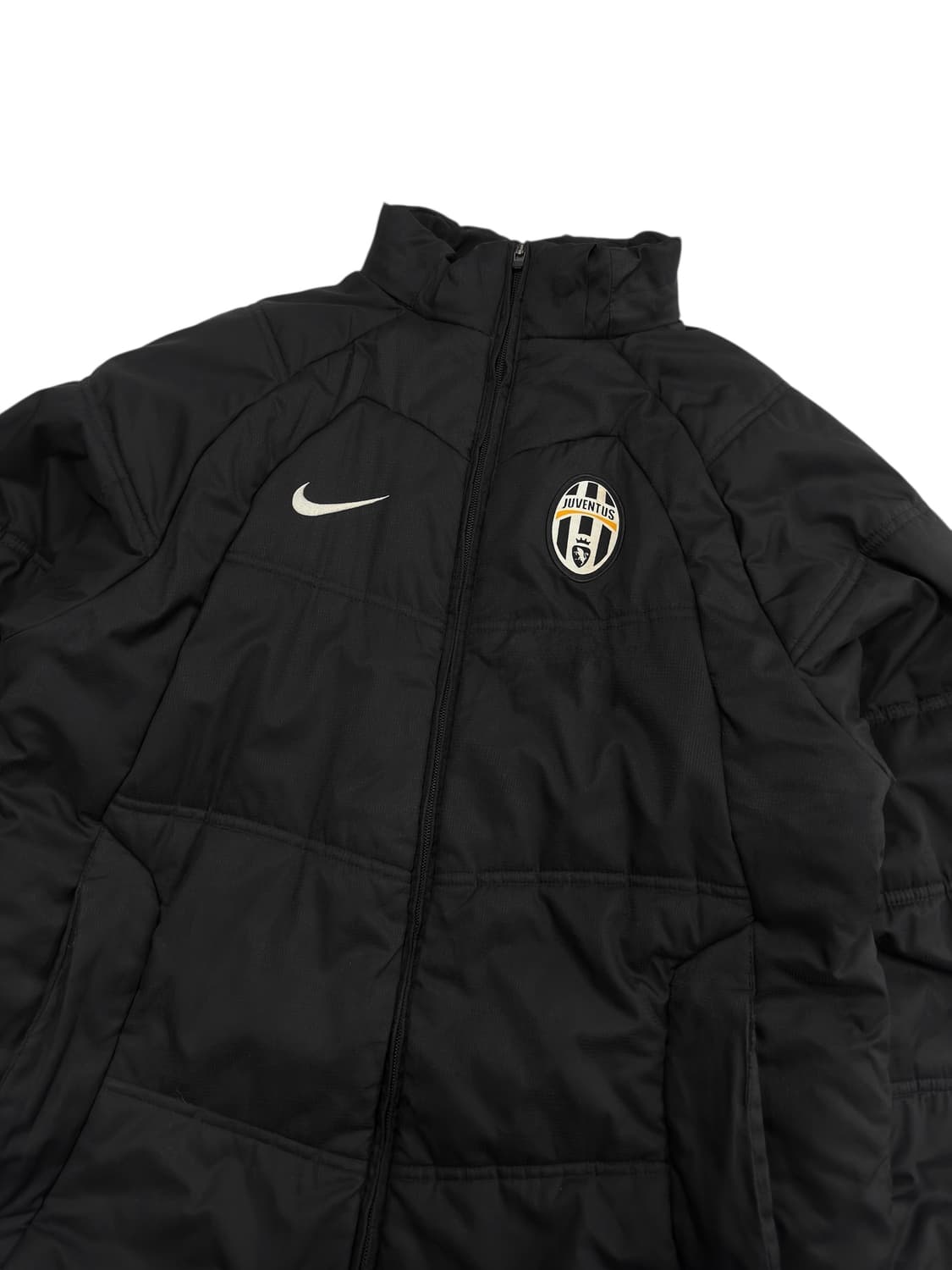 나이키 유벤투스 누빔 패딩 상품이미지3