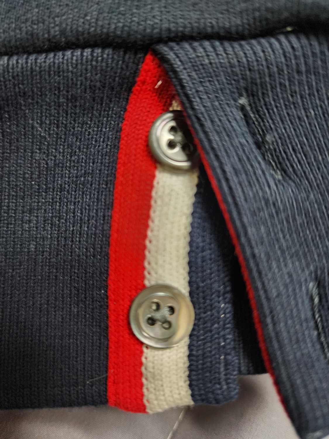 톰브라운 네이비 맨투맨 티셔츠 3사이즈 100사이즈 상품이미지3