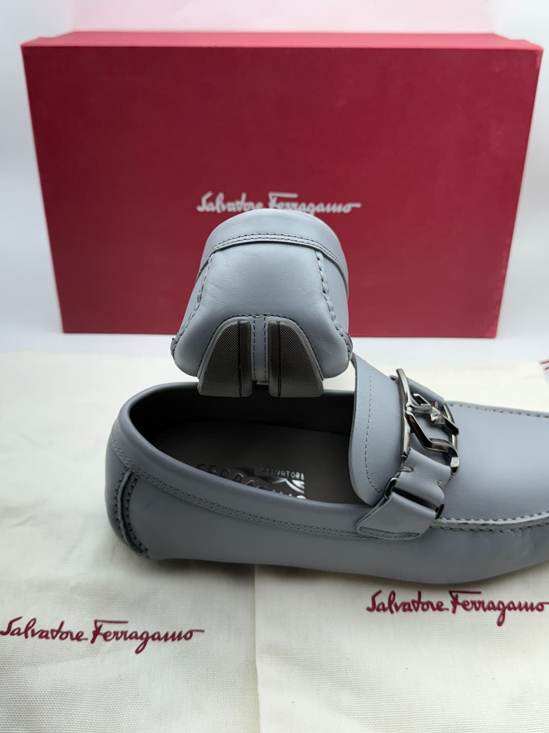 정품)페라가모250 상품이미지7