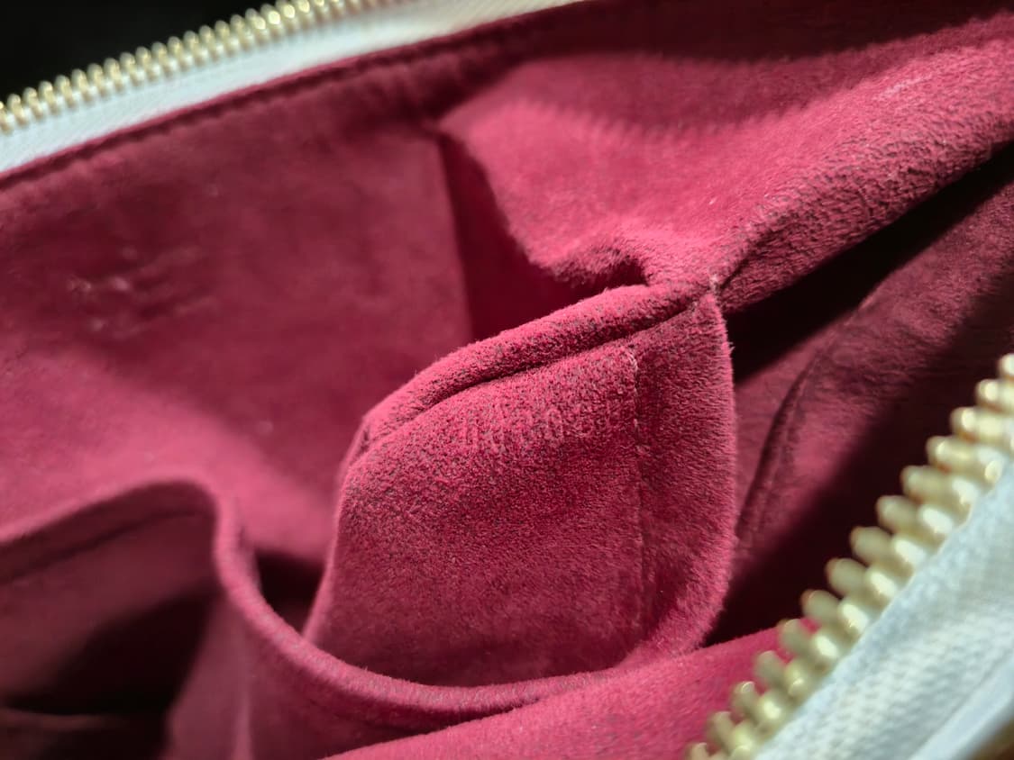 루이비통 화이트 리타 토트백 상품이미지8