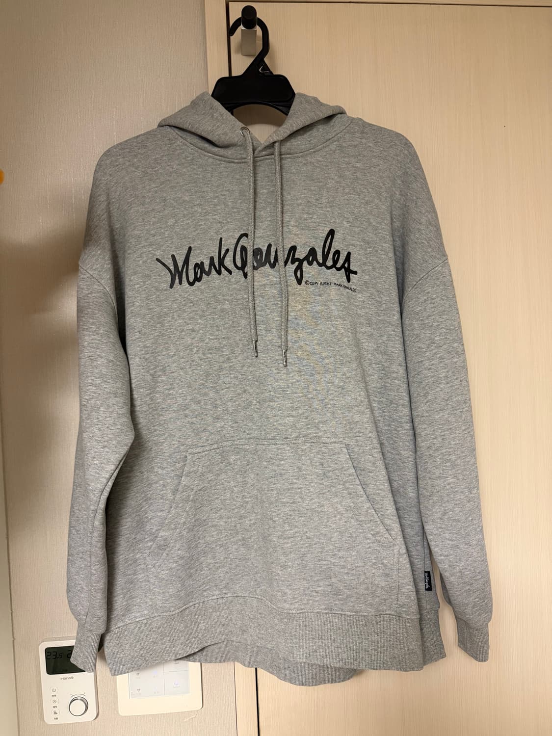 마크곤잘레스 후드티 상품이미지1