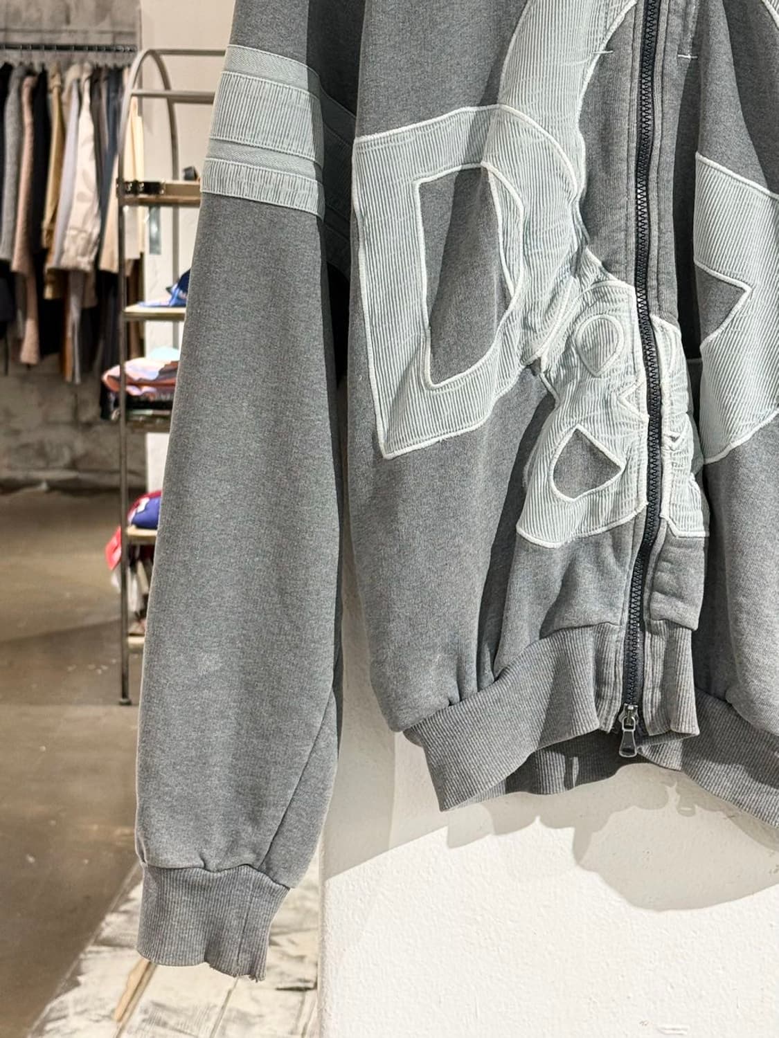 돌체앤가바나 그레이 빅 로고 후드 집업 상품이미지4