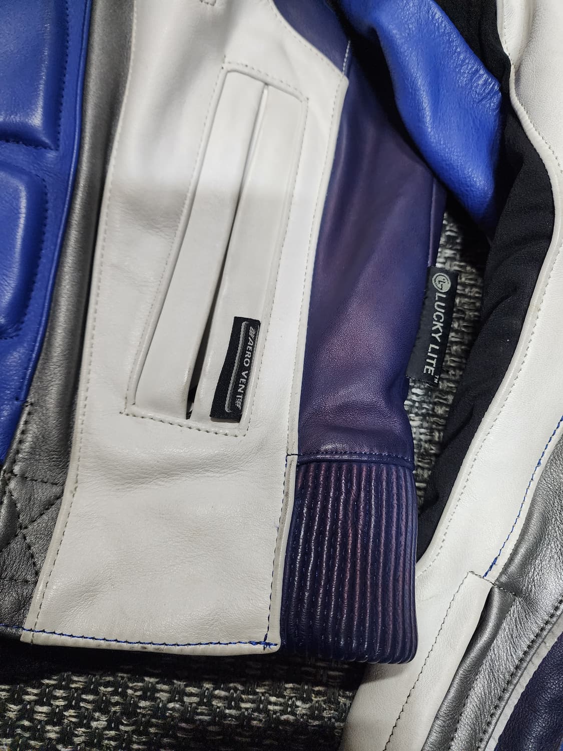 레이싱 레더 바이크 자켓  50사이즈  상품이미지8