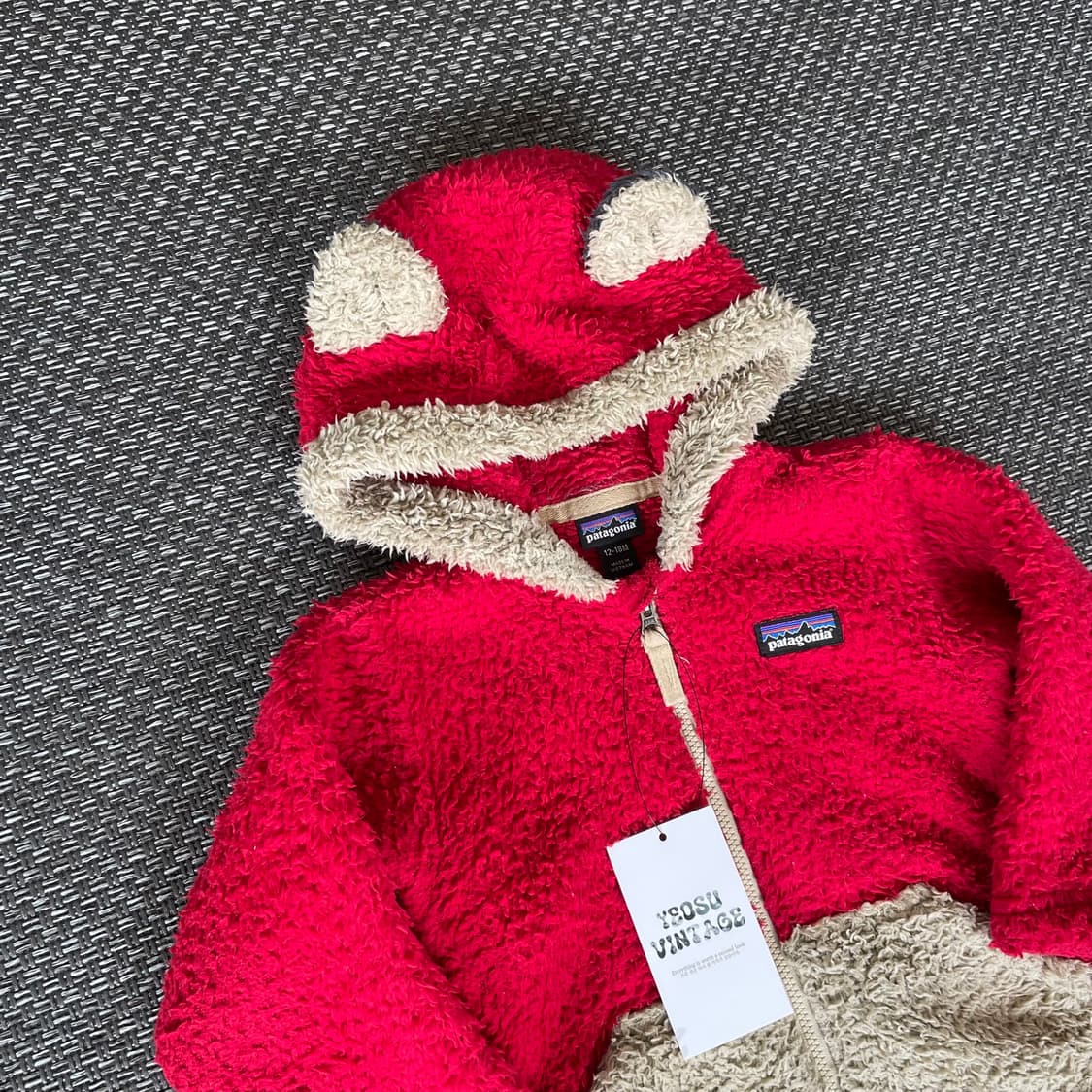 키즈 파타고니아 레드배색 베어후드 후리스 후드집업 상품이미지3