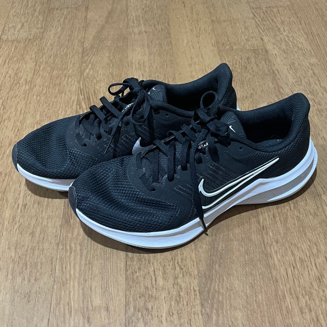 나이키 다운시프터 런닝화 265 상품이미지3