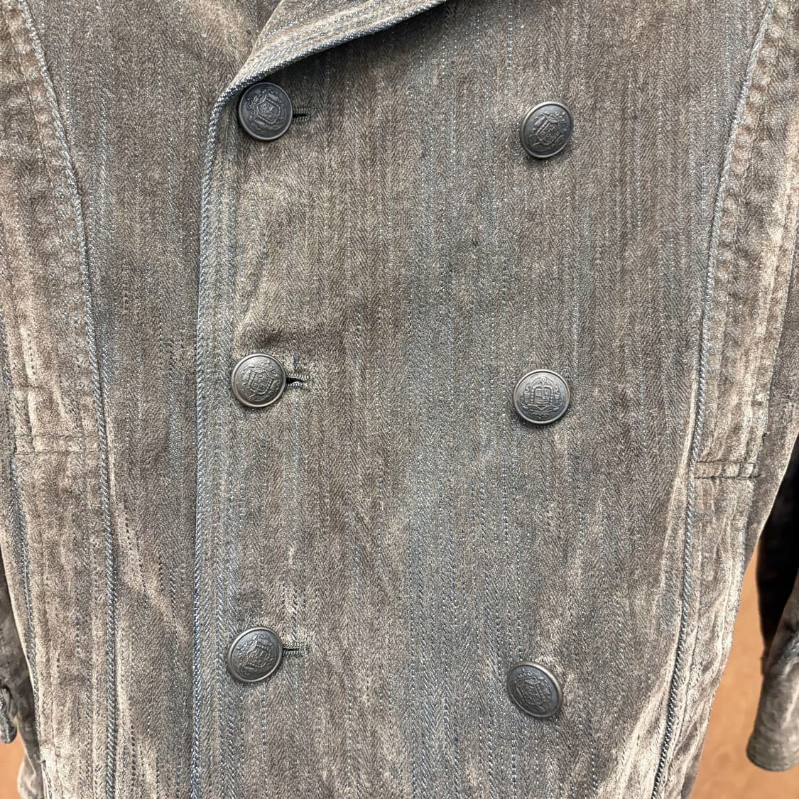 아바하우스 워싱 자켓 더블 브레스티드 소매 스트랩 버튼 디테일 브라운 상품이미지6