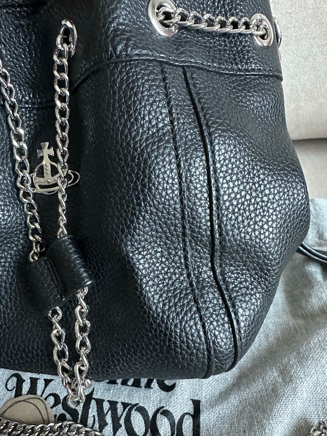 비비안웨스트우드크리시버킷백 상품이미지3