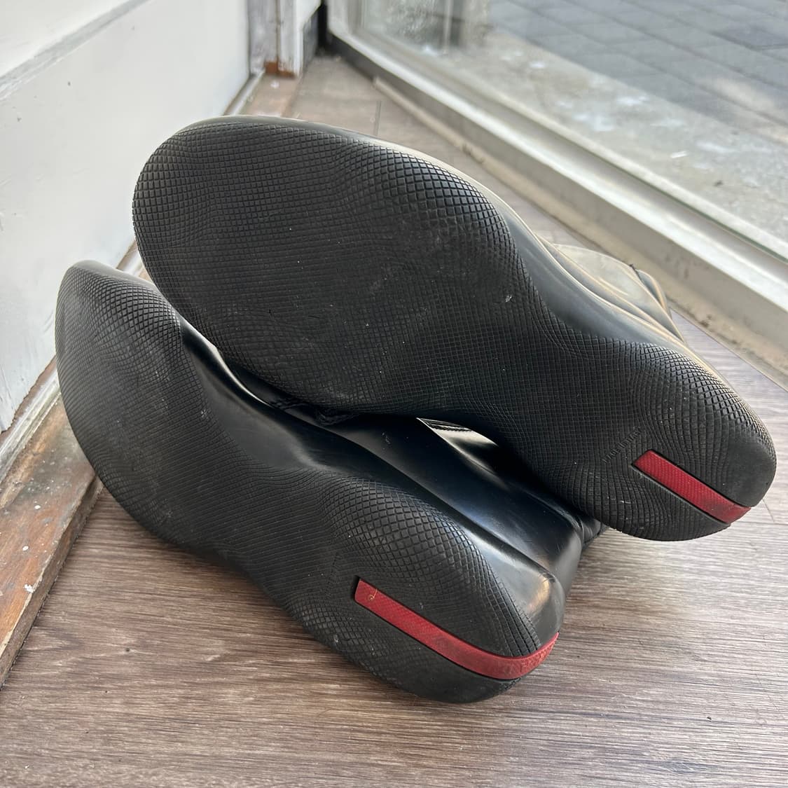 프라다 스포츠 사이드 집업 부츠 상품이미지6