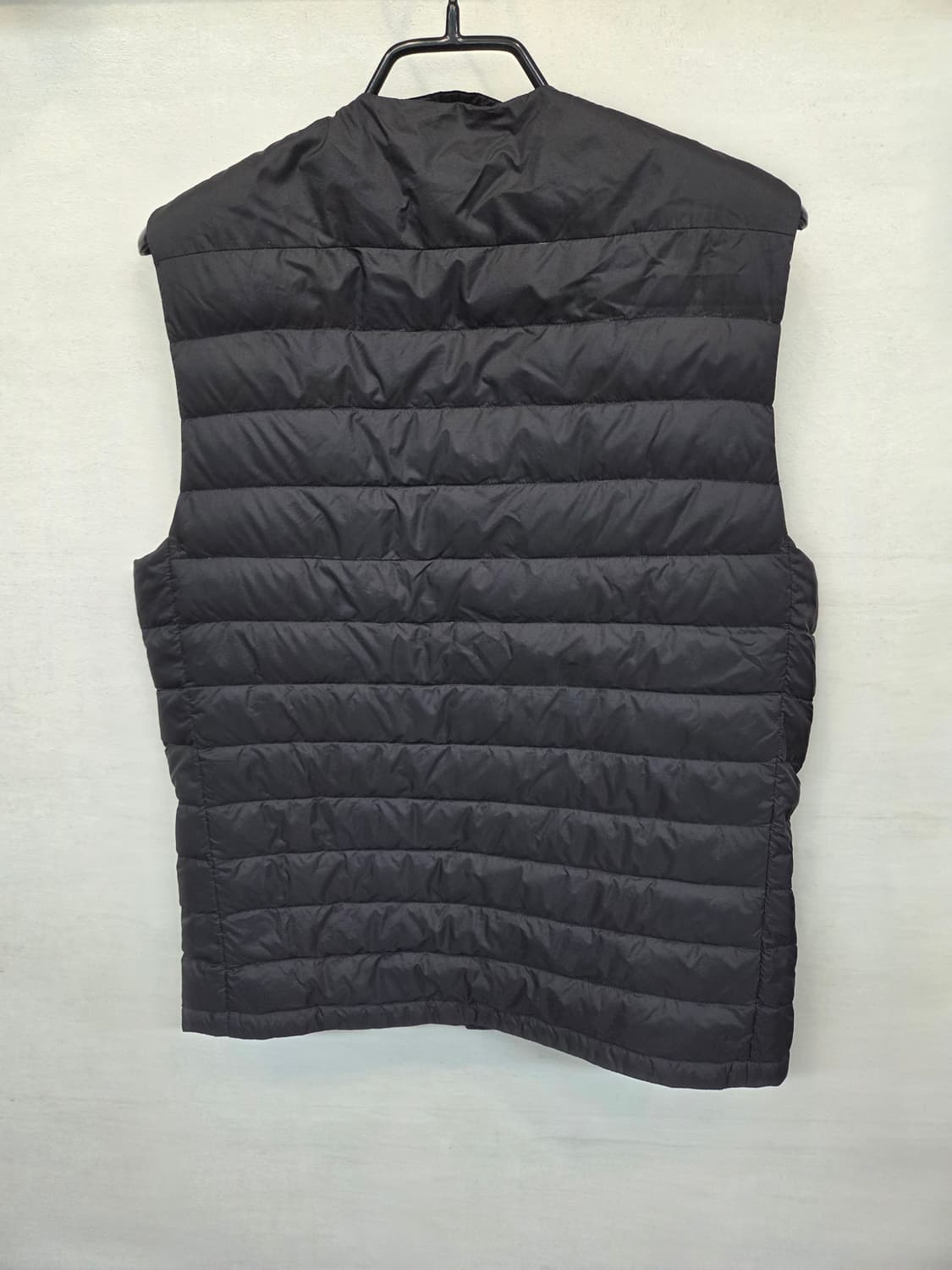 유니클로 울트라라이트다운 경량패딩 조끼 m 상품이미지2