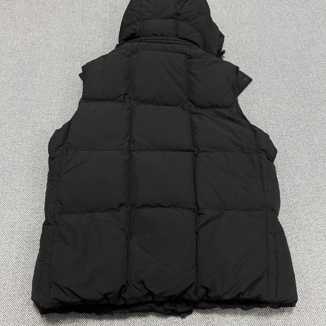 CP컴퍼니 덕다운 고글 패딩조끼(105) 상품이미지7