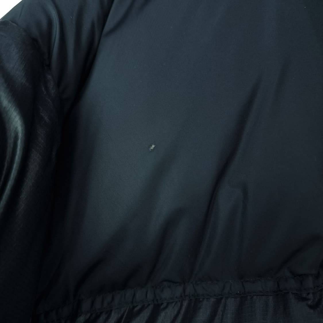 [노스페이스] 700 눕시 구스다운 푸퍼 다운 숏 패딩 블랙 M16876 상품이미지8