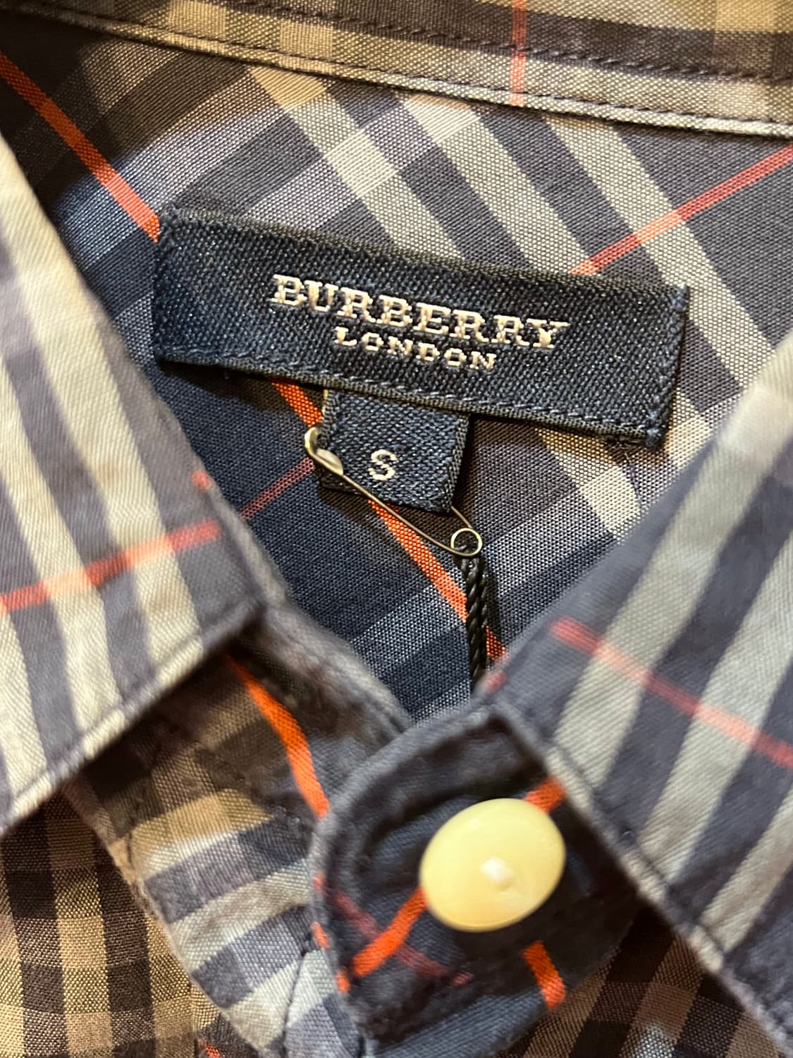 버버리 런던 스몰 로고 체크 셔츠 상품이미지8