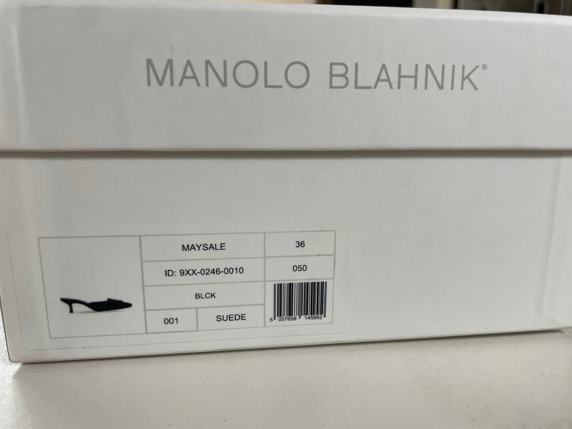[36]마놀로블라닉 블랙 스웨이드 뮬 상품이미지9