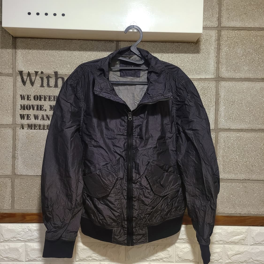I.M.Z 인터메조 나일론 봄버 자켓 100 상품이미지1