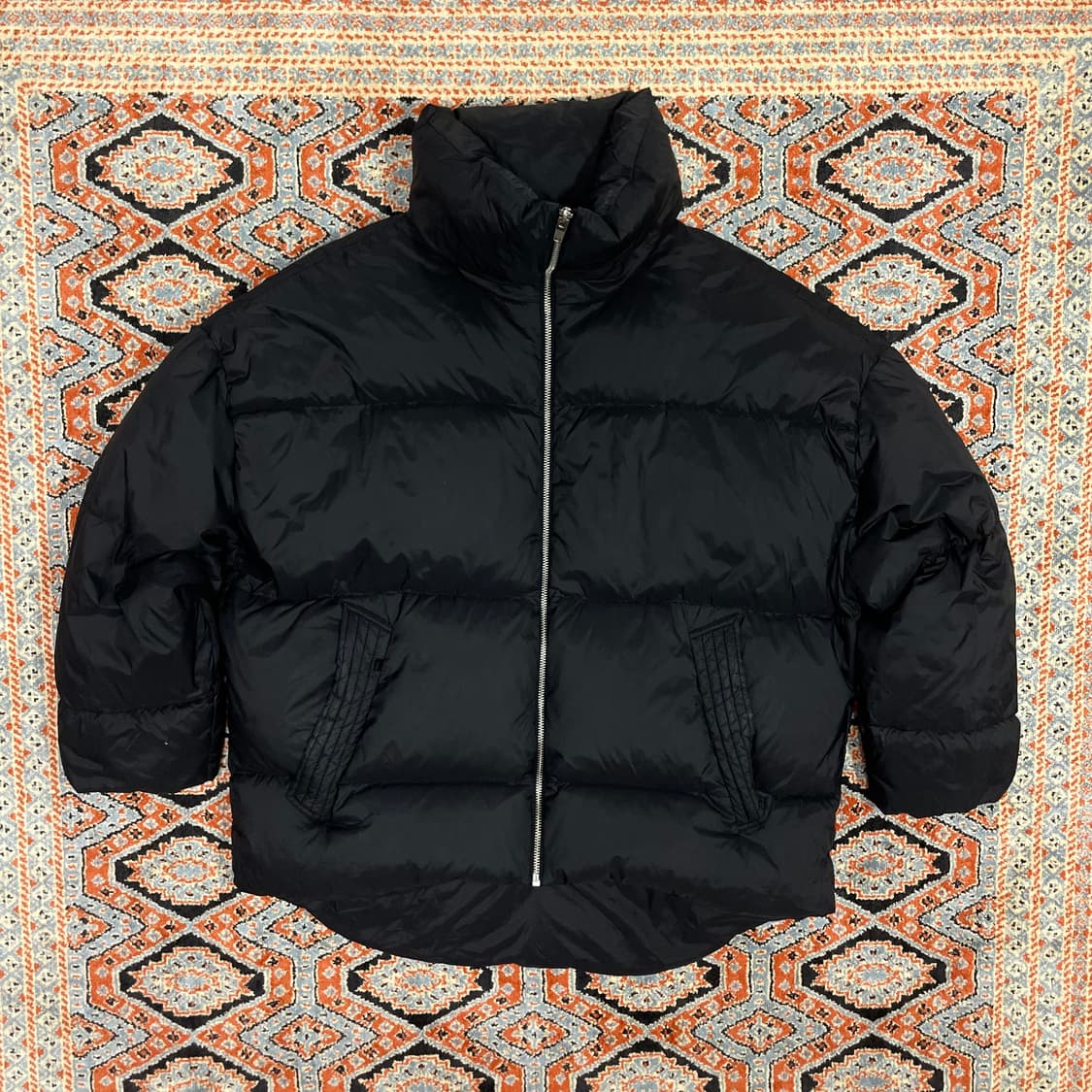 베네통 블랙 덕다운 크롭 패딩점퍼 여성FREE 상품이미지1