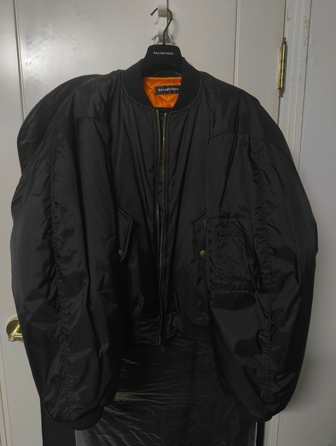 발렌시아가 스테로이드 봄버 52 상품이미지1