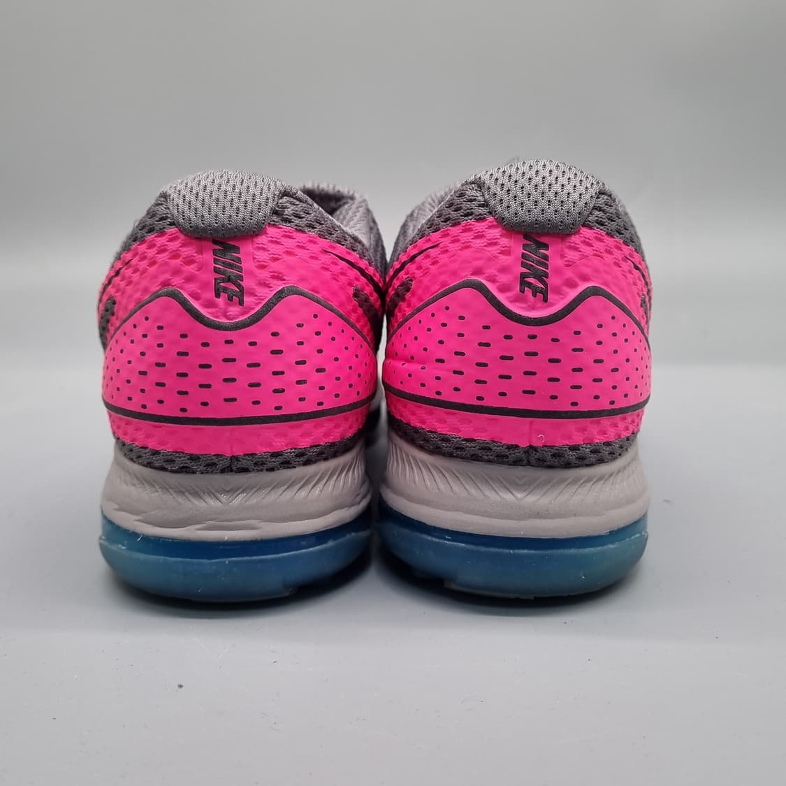 나이키 줌 올아웃 로우2 여성운동화235  상품이미지5