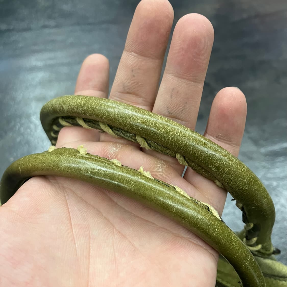 발렌시아가모터백 상품이미지10