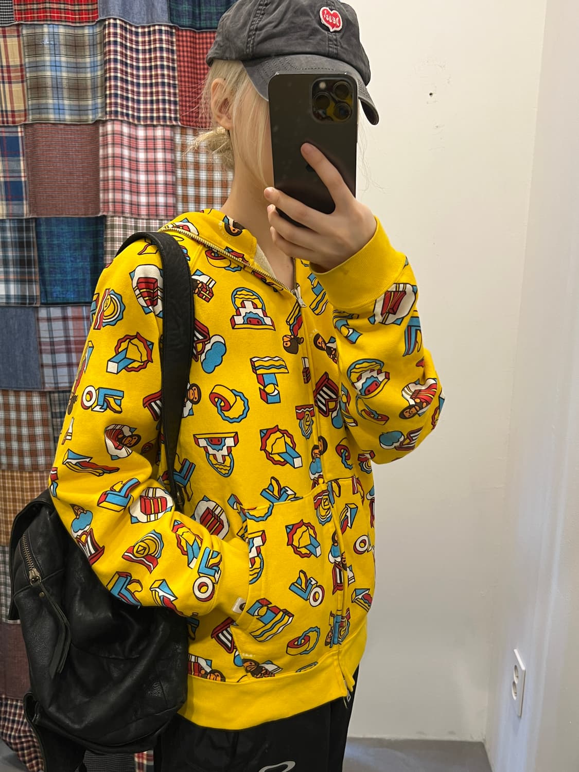 베이프 마일로 옐로우 후드집업 상품이미지2